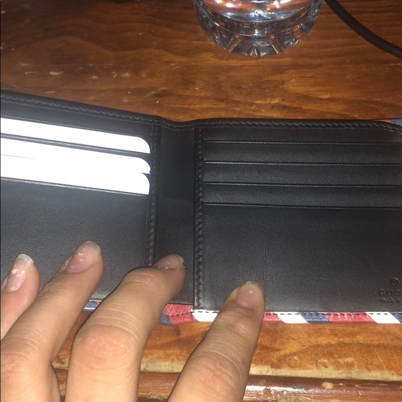 Gucci wallet - Picture 3 of 3